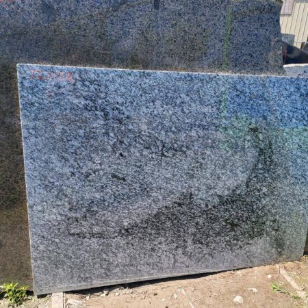 Sparkle White Granite Remnant 72 x 50
