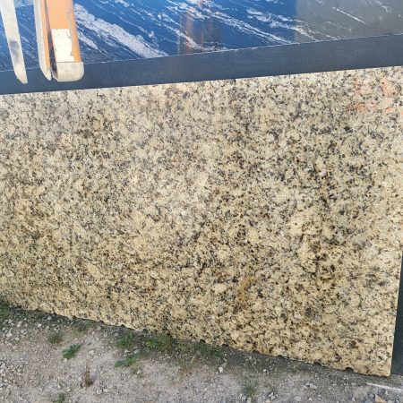 Santa Cecilia Granite Remnant 92 x 46